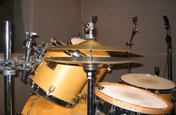 hihats01.jpg(69518 byte)