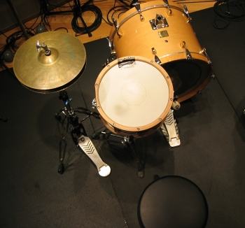 hihats04.jpg(87183 byte)